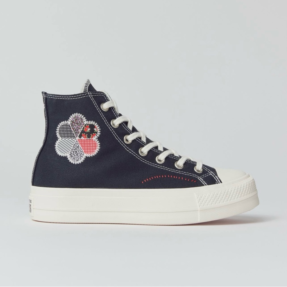 Converse Chuck Taylor All Star Crafted Patchwork Embroidered Platform Sneaker